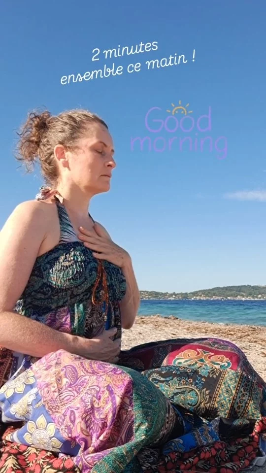 2 minutes ensemble ce matin où je vous guide pour vous centrer avec la respiration et effectuer deux trois mouvements très simples...

Vous pouvez refaire ces deux minutes à tout moment de la journée pour vous poser, retrouver votre centre, votre concentration, relâcher les tensions... vous pouvez être assis au sol ou sur chaise... 

Belle journée à tous🥰

Dites-moi  en commentaire si vous avez envie que je vous partage d'autres petits exercices de ce type... 

Respiration, méditation guidée, étirements simples... 

Je le ferai avec Bonheur! 

Amandine 🌞

#tymamandine #tymbienetre #routinebienêtre #routinebienêtre #2minutesensemble #laminutebienetre #respirationguidée #biendansmoncorpsbiendansmatête #biendemarrerlajournee