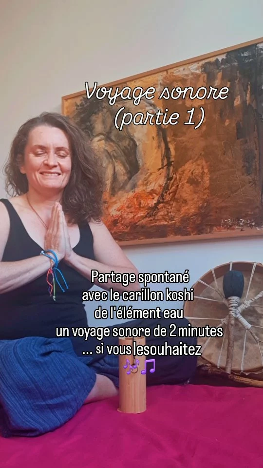 Un voyage sonore en deux vidéos 
partie 1 carillon koshi 
partie 2 tambour et voix

C'est un partage spontané avec le son du téléphone... ( bientôt un micro? ) ...
Evidemment, la vibration en live de l’instrument que l'on tient dans les mains est sans comparaison, mais j'aime à croire qu'il y a quand même une énergie qui passe en vidéo... 

si le son et le chant sont soin et médecine pour moi, c’est que l’intention était ouverte sur laisser se dérouler ce qui vient... 

La voix comme les percussions ou toutes sortes d’instruments changent mon état vibratoire. 
Il y a eu un avant et un après cette " volontairement" courte session.. celles-ci peuvent durer  30 min , 1 heure... parfois des mouvements s’invitent... 

Je n’en parle pas beaucoup mais c’est quelque chose que je pratique régulièrement pour moi mais aussi pour les lieux que j’occupe.  Parfois cela s’invite dans une séance de massage / Ostéothaï , ou dans un cours de pratique corporelle / yoga...

Si vous avez envie d’écouter, dites moi ce que vous ressentez. Je serai tres heureuse de vous lire

2 eme video à venir... ( tambour et voix)

🥰

#tymamandine #tymbienetre #carillonkoshi #guerirparleson #etatvibratoire #eleversontauxvibratoire #nettoyagenergetique